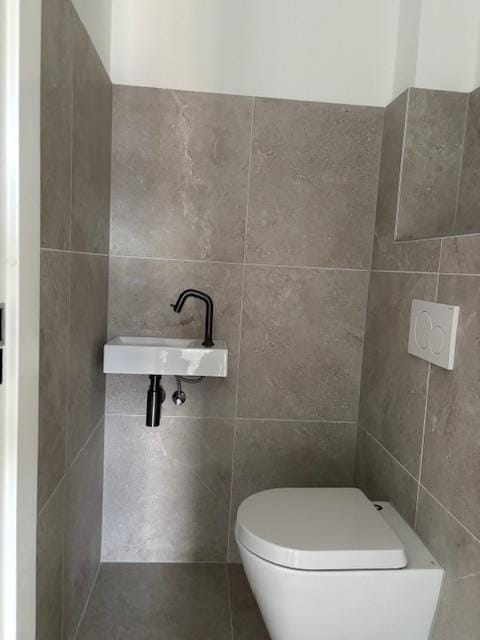 Foto 11 van Scharloo 7-J