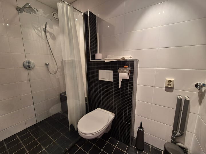 Foto 16 van Schiphorsterweg 40-B