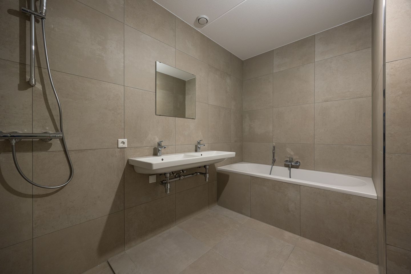 Foto 14 van 198 | Rouge | 4 kmrapp | Nieuw Bergen (Bouwnr. 198)