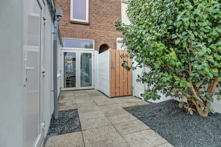 Foto 22 van Van Goorstraat 54