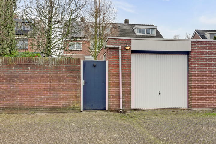 Foto 50 van Burgemeester van Mierlostraat 34