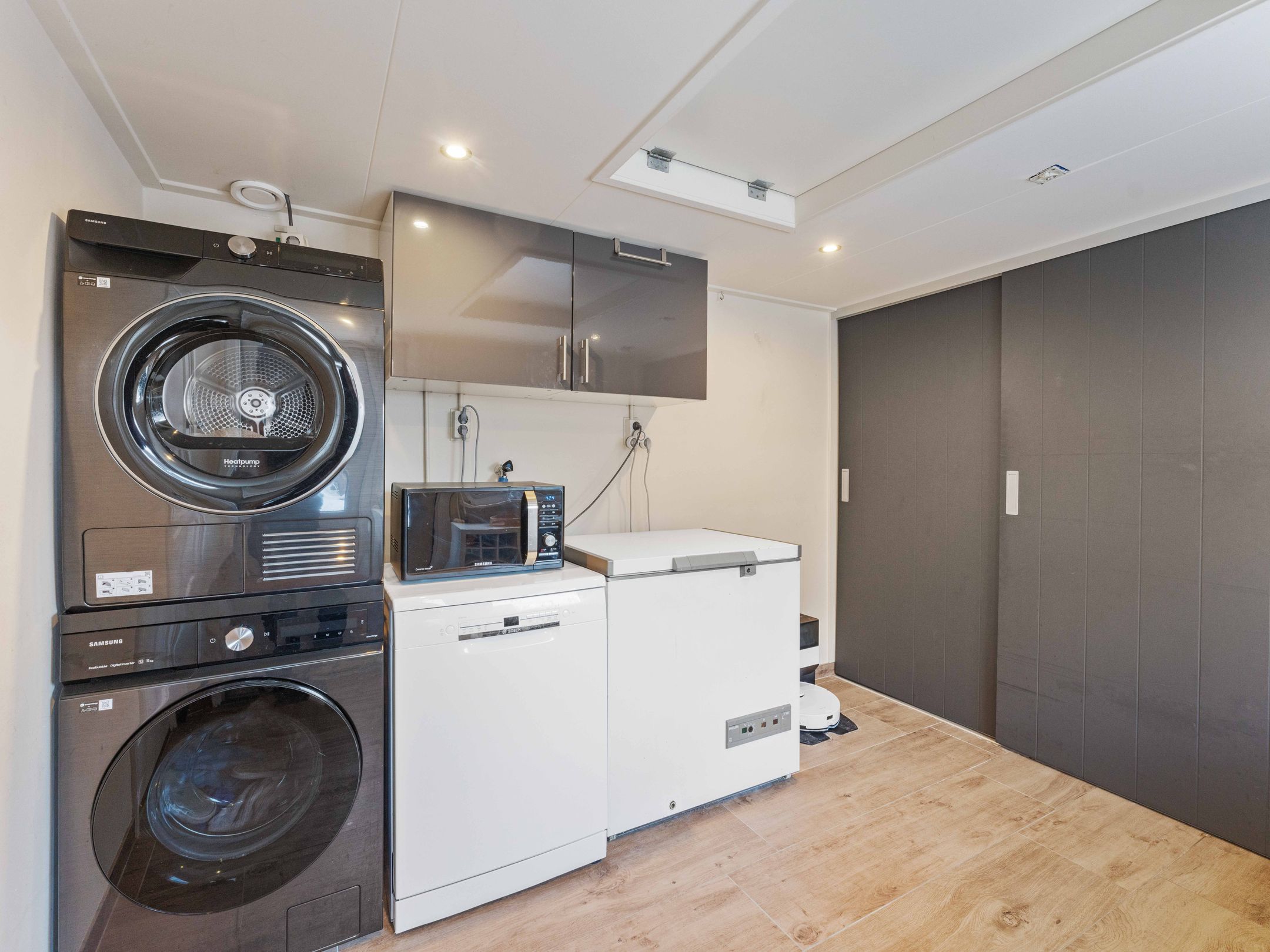 Foto 18 van Van Lockhorstweg 31