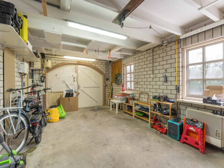 Foto 39 van Van Lockhorstweg 31