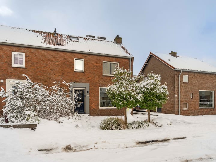 Foto 40 van Van Lockhorstweg 31