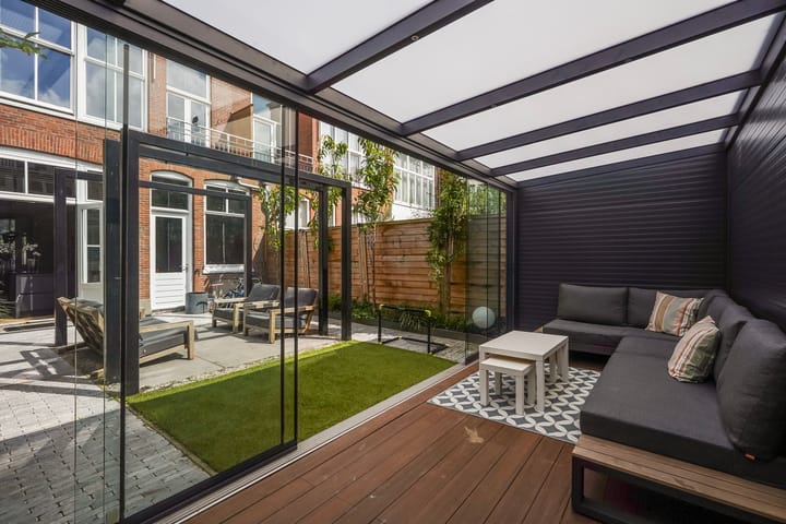 Photo 14 of De Perponcherstraat 136