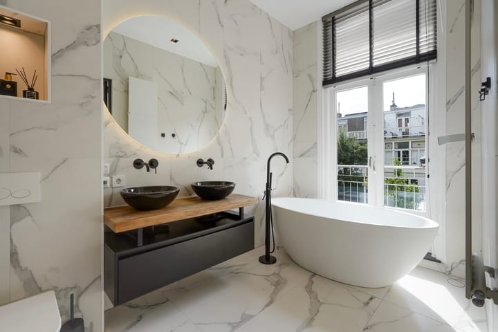 Photo 23 of De Perponcherstraat 136