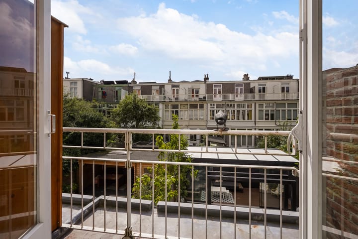 Photo 24 of De Perponcherstraat 136