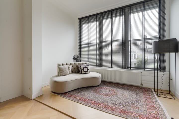 Photo 34 of De Perponcherstraat 136