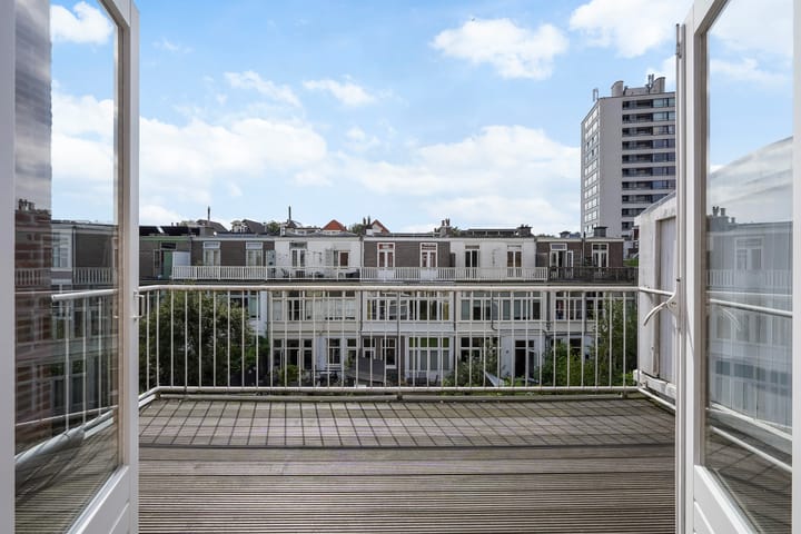 Photo 39 of De Perponcherstraat 136