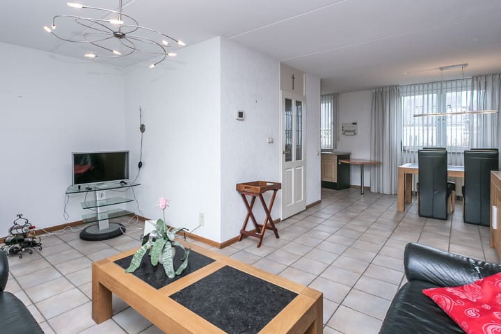 Photo 9 of Pastoor Savelbergstraat 124