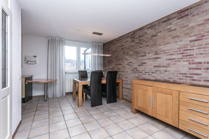 Photo 11 of Pastoor Savelbergstraat 124