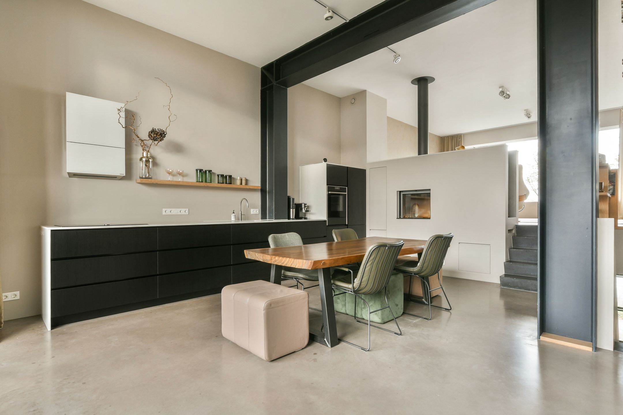 Foto 6 van Bert Haanstrakade 410