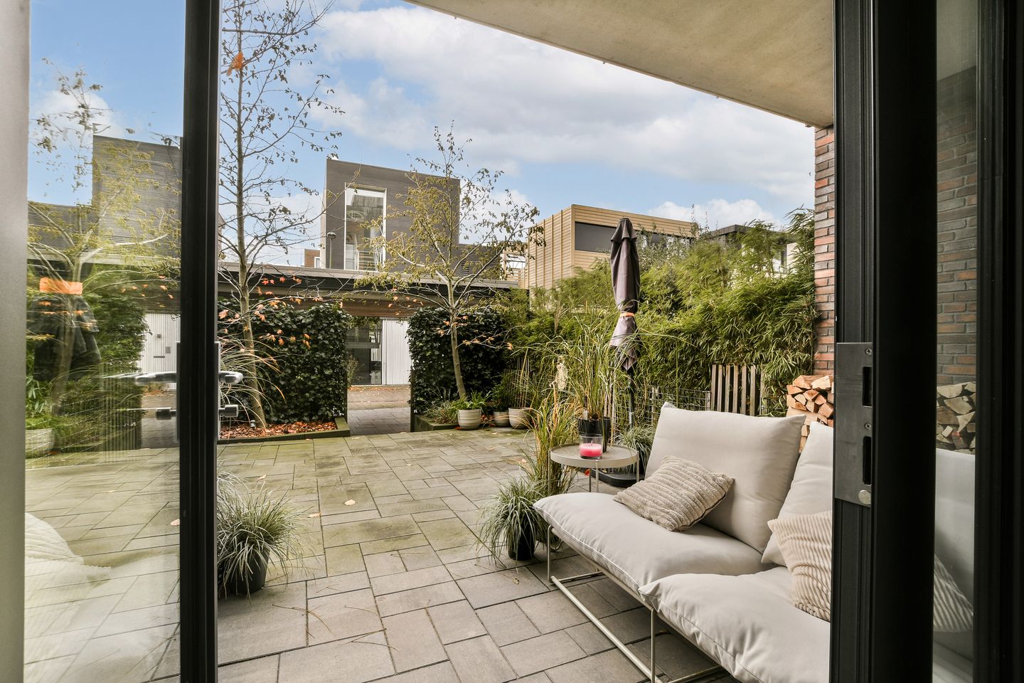 Foto 14 van Bert Haanstrakade 410