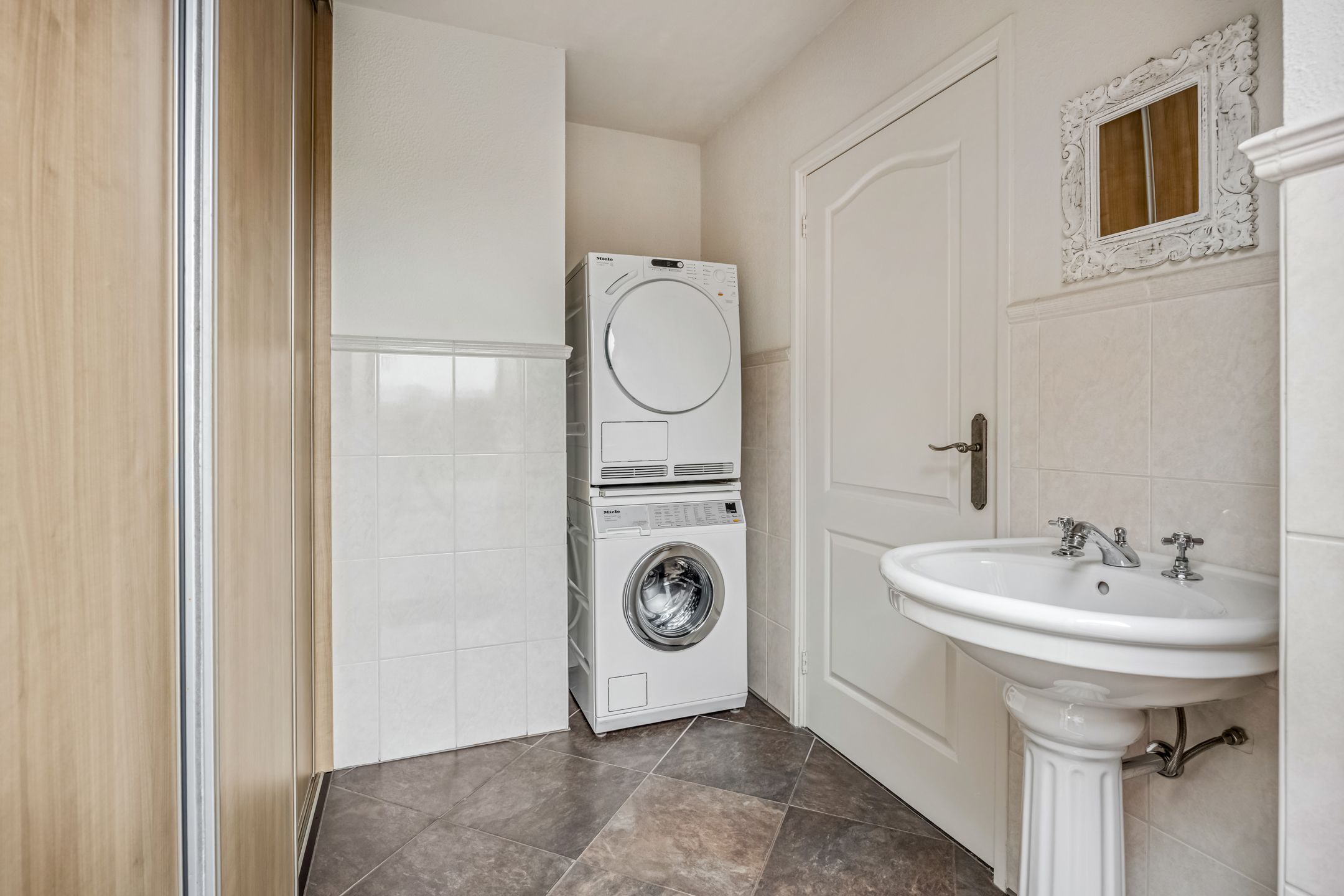 Foto 24 van Hindelaan 69