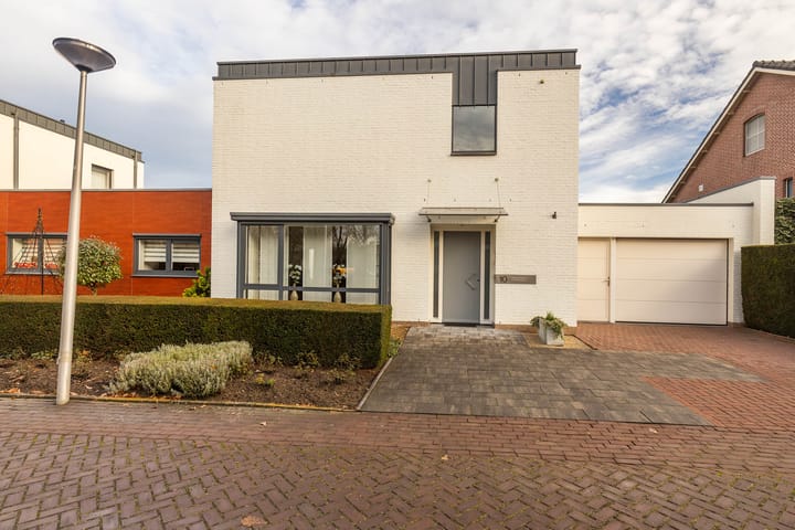 Foto 2 van Willem Alexanderlaan 10