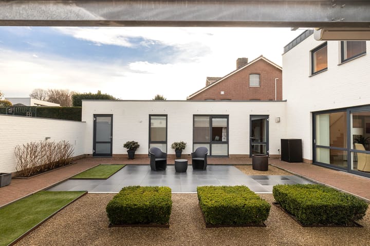 Foto 44 van Willem Alexanderlaan 10