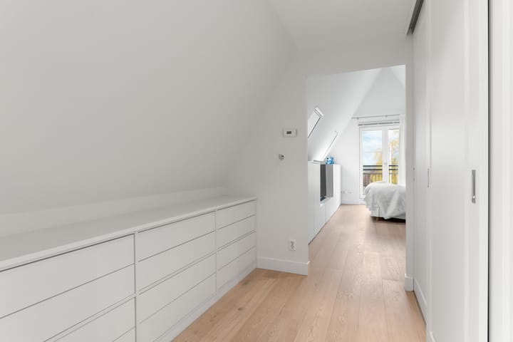 Photo 32 of Amsterdamsestraatweg 44