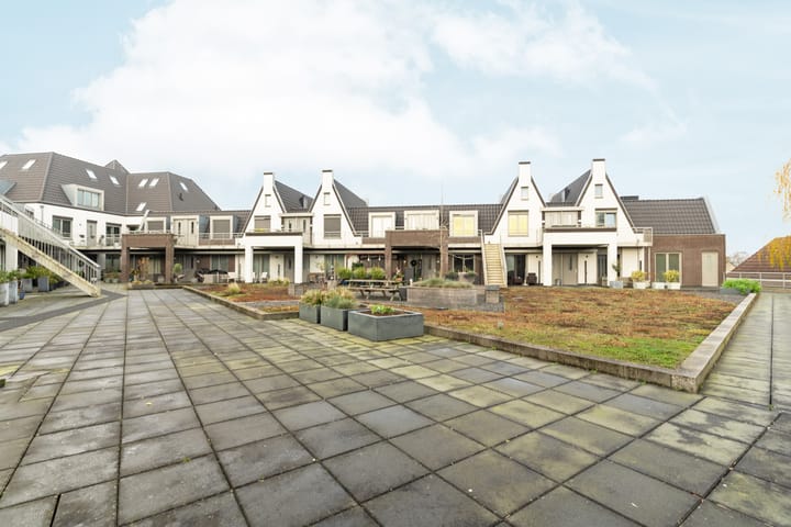 Photo 35 of Amsterdamsestraatweg 44