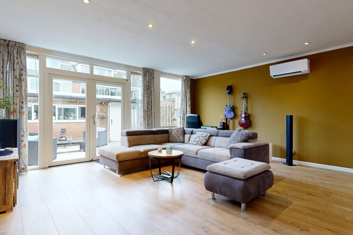 Foto 11 van Troelstrastraat 35