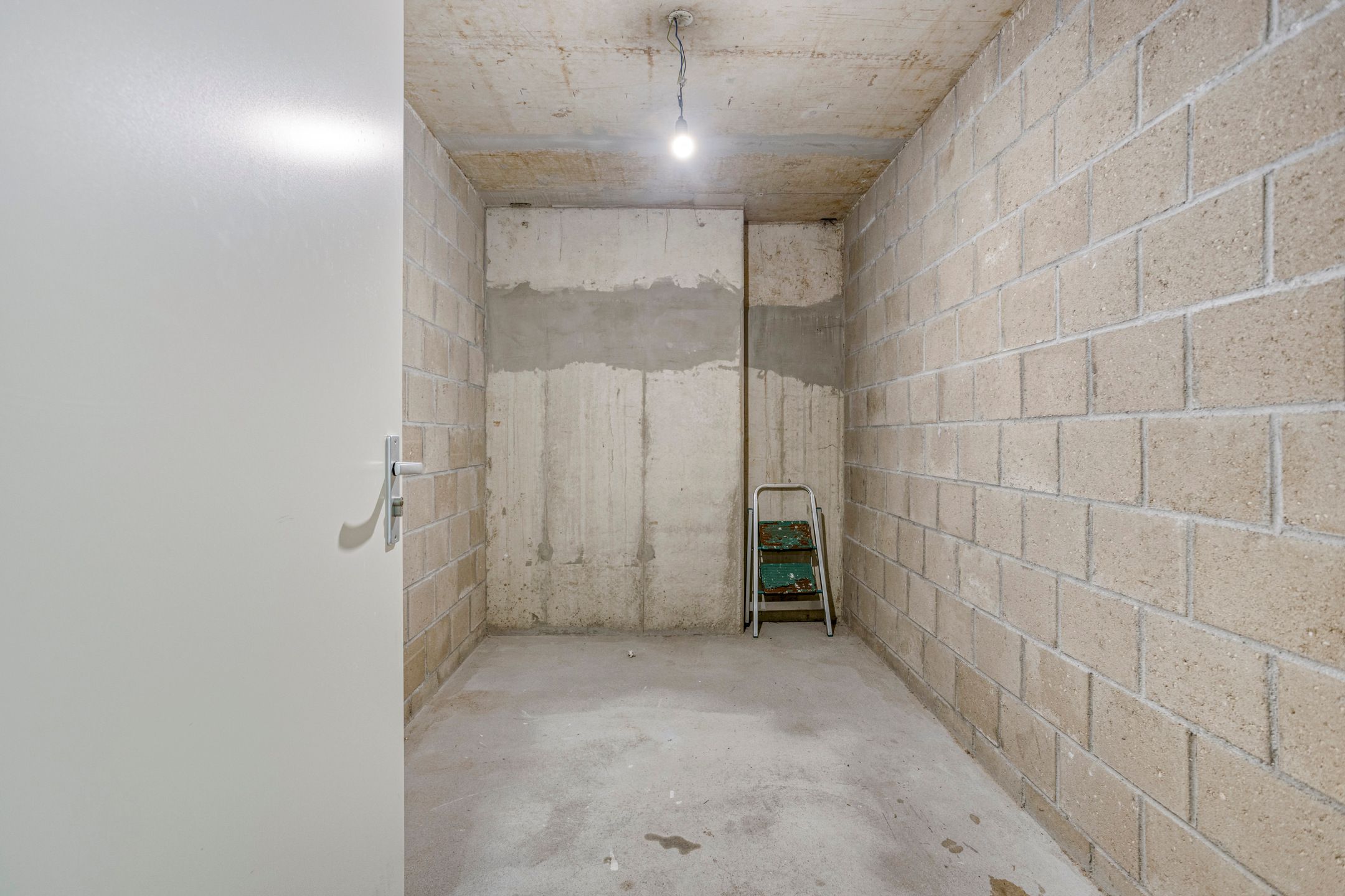 Foto 24 van Herdenkingsplein 50-C