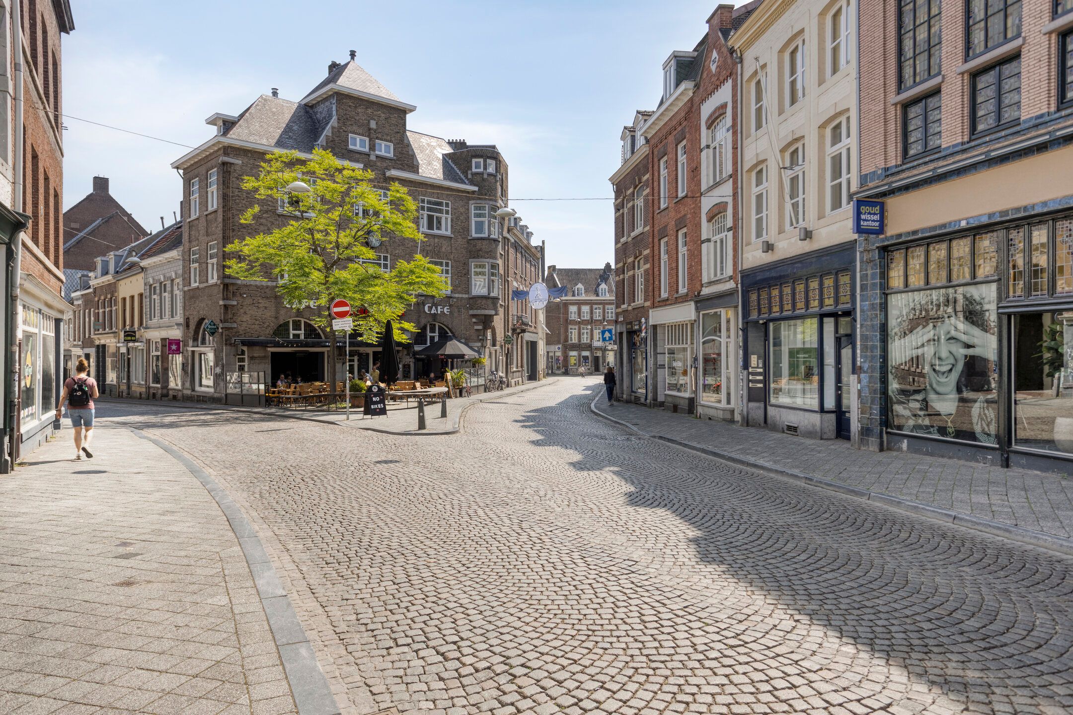 Foto 30 van Herdenkingsplein 50-C