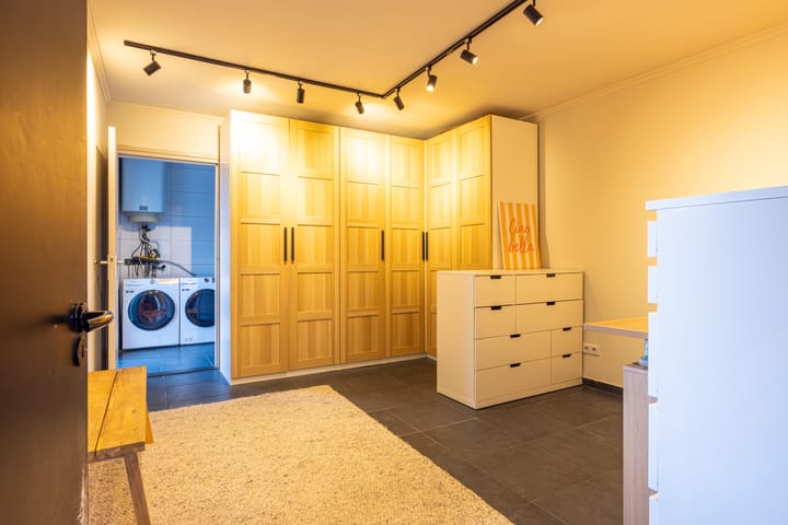 Photo 20 of Gouverneur Houbenlaan 27