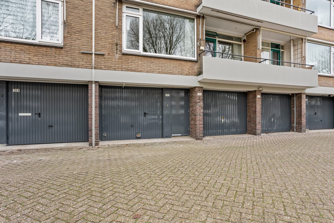 Photo 23 of Burgemeester Caan van Necklaan 434