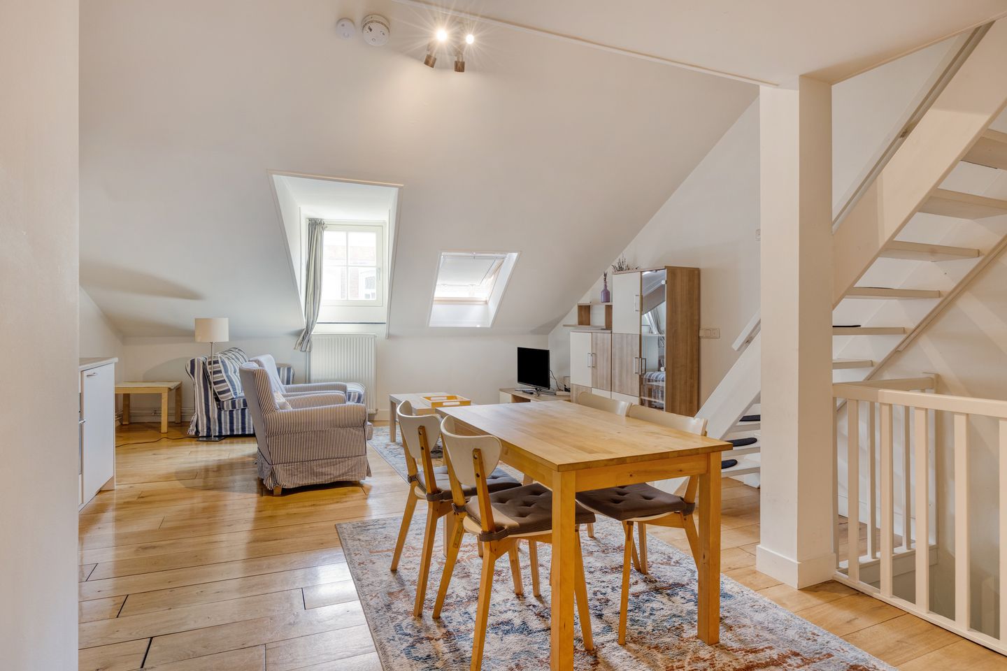 Photo 14 of Hoogbrugstraat 76