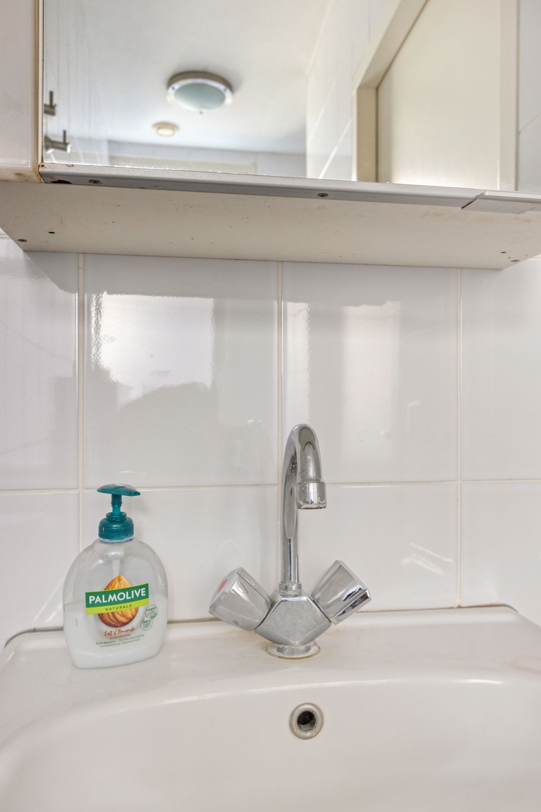 Photo 11 of Hoogbrugstraat 76