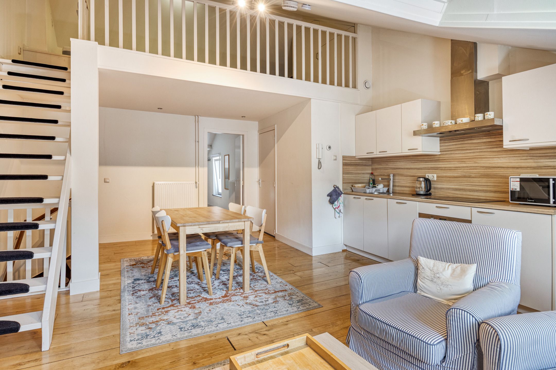 Photo 15 of Hoogbrugstraat 76