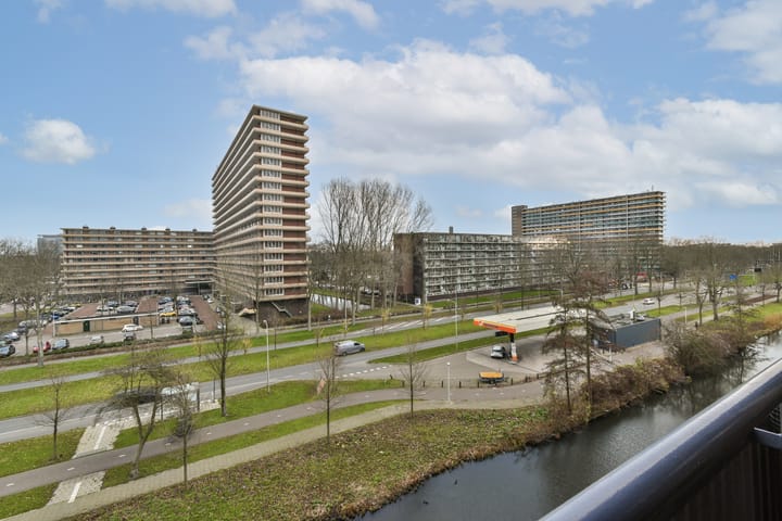 Foto 9 van Roland Holstlaan 975