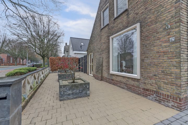 Foto 42 van Beatrixlaan 42