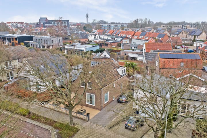 Foto 47 van Beatrixlaan 42