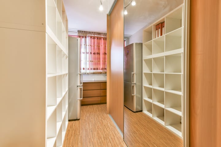 Foto 21 van Roland Holstlaan 975