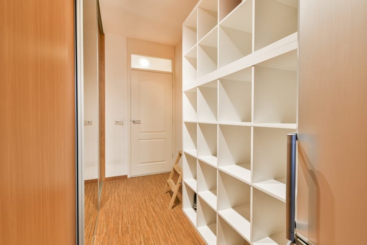 Foto 22 van Roland Holstlaan 975