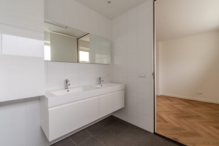 Photo 15 of Heereweg 163-A