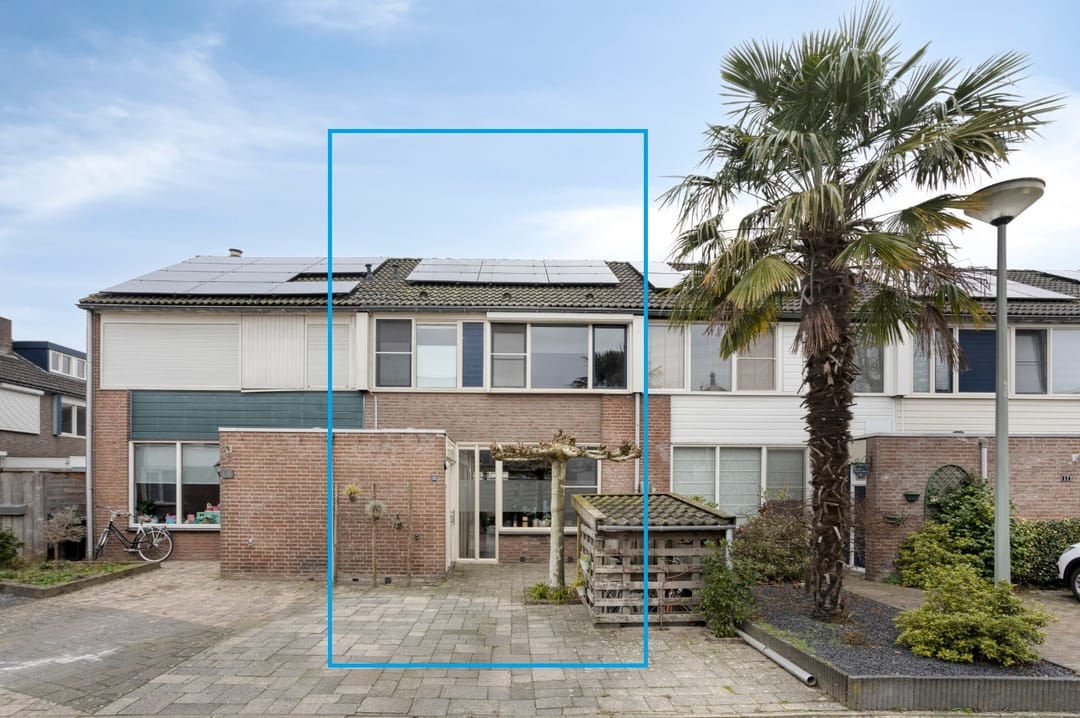 Photo 1 of Albert Schweitzerstraat 13