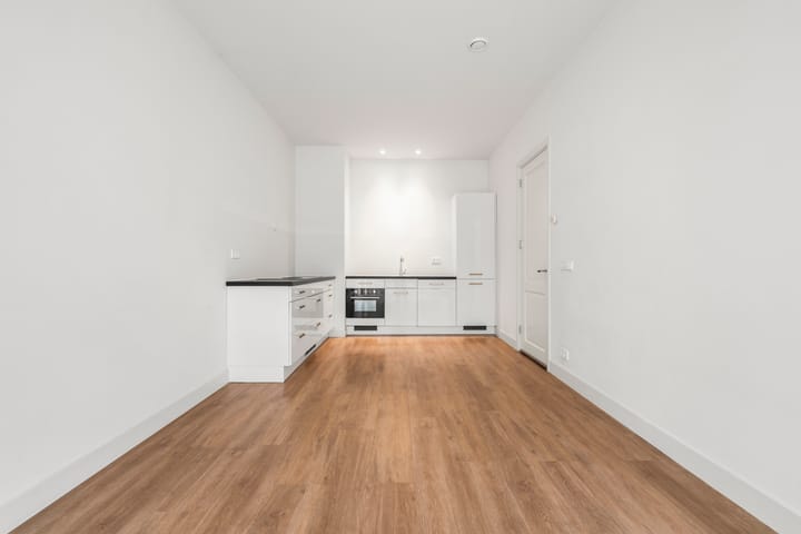 Foto 7 van Paramaribostraat 75