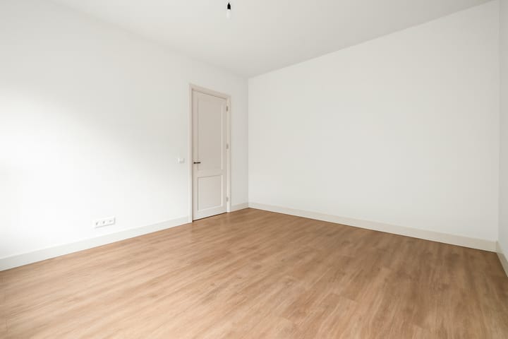 Foto 16 van Paramaribostraat 75