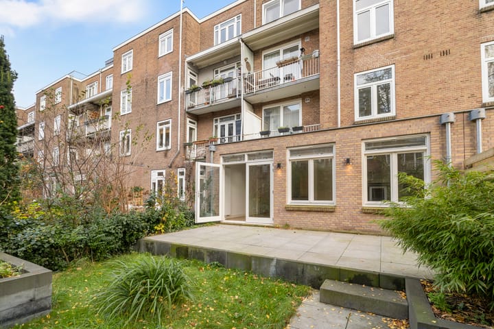 Foto 28 van Paramaribostraat 75