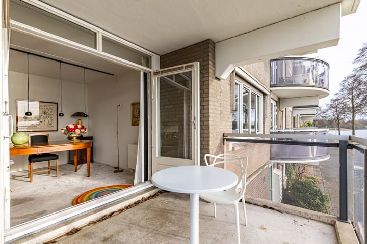 Foto 37 van M.K. Gandhiplein 63