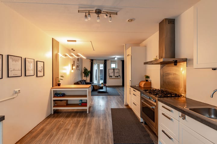 Foto 2 van Boslelie 27