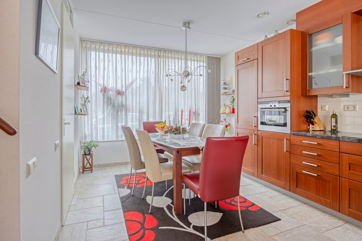 Foto 9 van Poelenburg 9