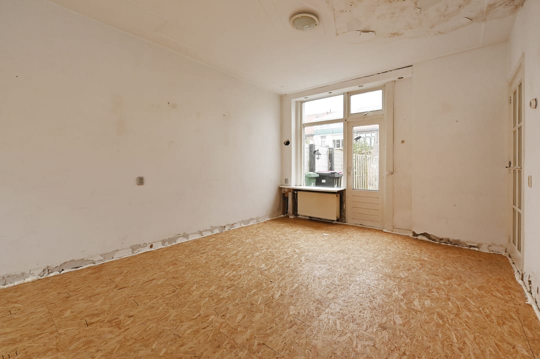 Photo 2 of Emmastraat 47