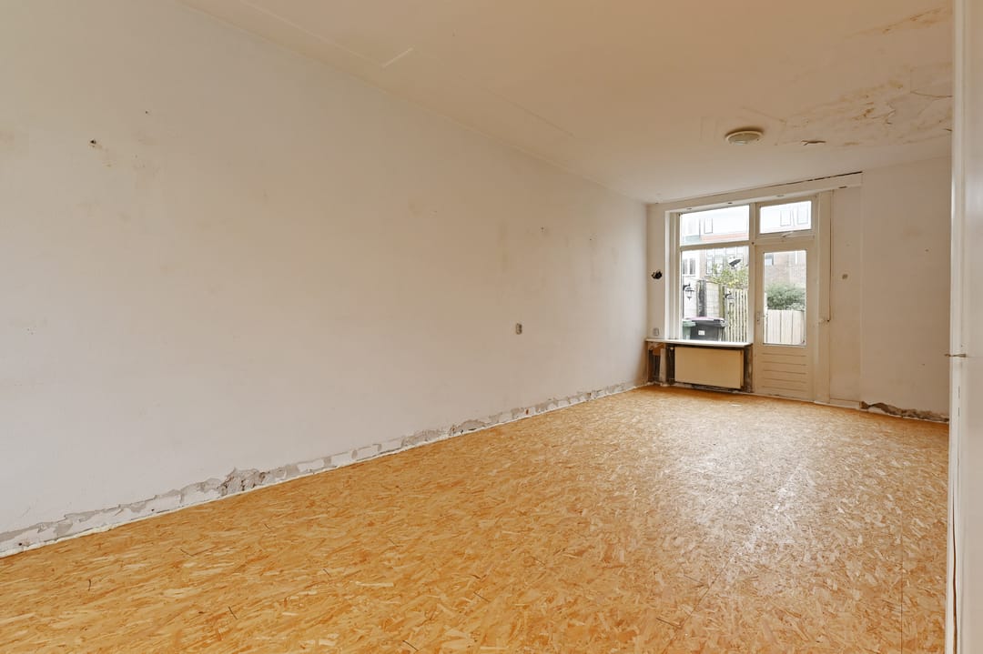 Photo 8 of Emmastraat 47