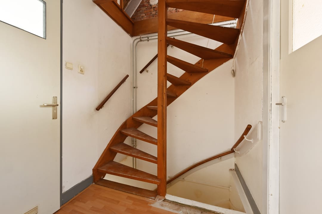 Photo 32 of Emmastraat 47