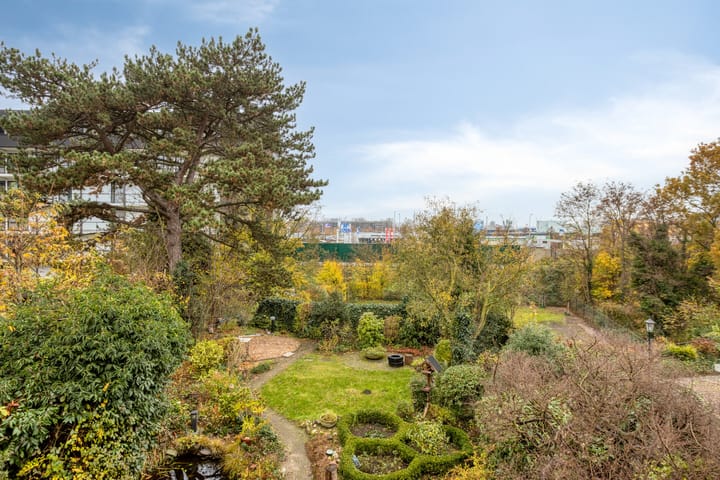 Foto 35 van Venloseweg 5