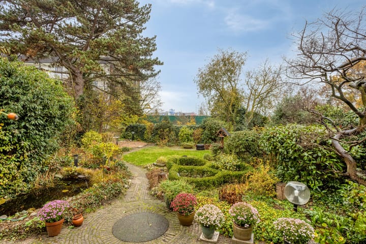 Foto 81 van Venloseweg 5