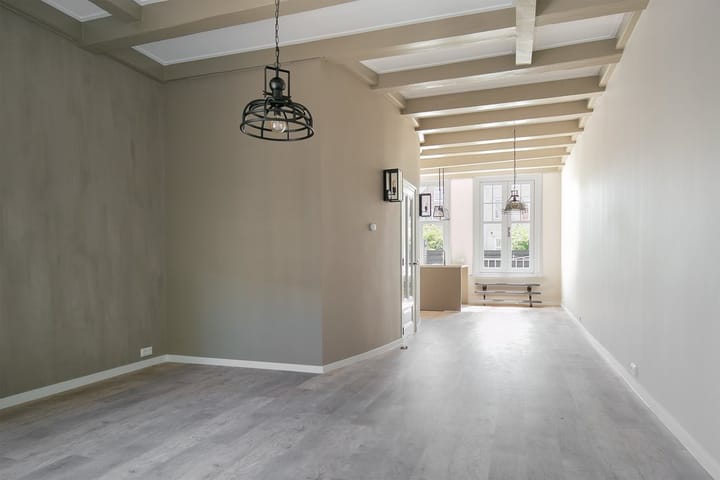 Photo 3 of Eewal 80-A