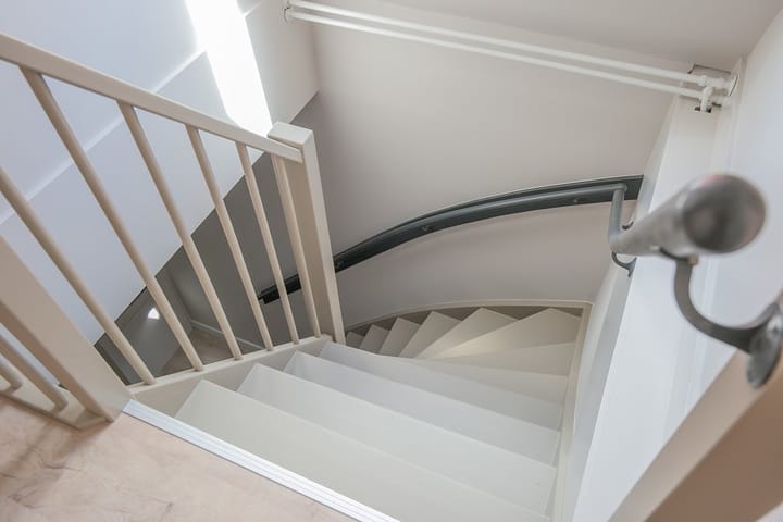 Photo 12 of Eewal 80-A